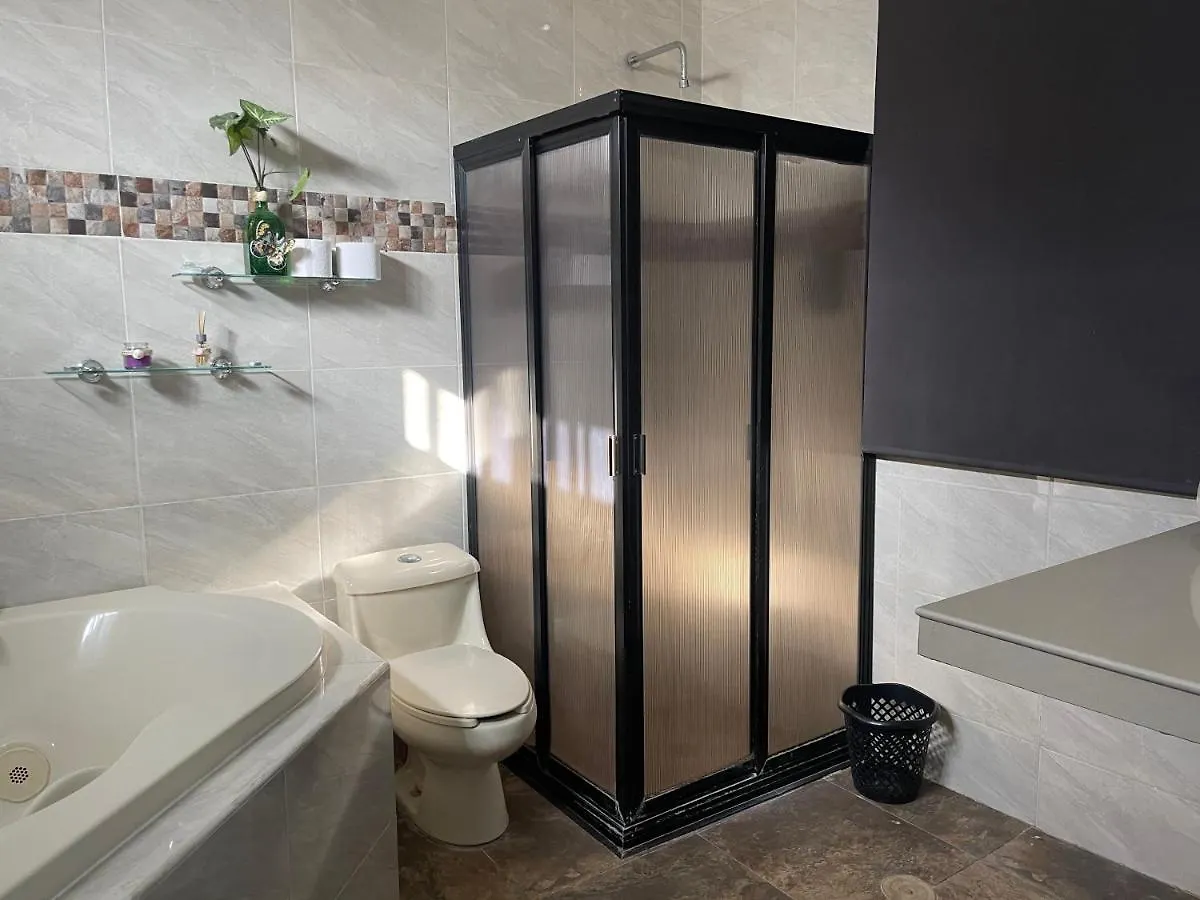 צ'טומאל Habitacion Con Jacuzzi Erimar 0*,